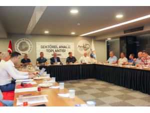 Antalya'da "Zeytin ve Zeytinyağı Sektörel Analiz Toplantısı" yapıldı
