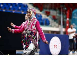 Halk Oyunları Yıldızlar Türkiye Şampiyonası Düzce'de yapılıyor