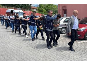 GÜNCELLEME - Karabük'te hırsızlık operasyonunda yakalanan 10 şüpheliden 8'i tutuklandı