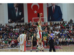 Misli.com Türkiye Basketbol Ligi play-off yarı finali