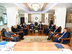 KARDEMİR Yönetim Kurulu Başkanı Demir, Karabük'te ziyaretlerde bulundu