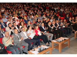Kayseri'de öğretmenler, "Anadolu’nun Motifleri" programında sahne aldı