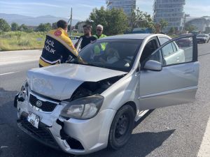 Bolu'da zincirleme trafik kazasında 2 kişi yaralandı