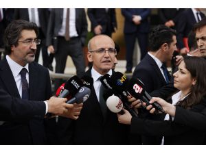 Bakan Şimşek, TBB üyesi bankaların yöneticileriyle bir araya geldi:
