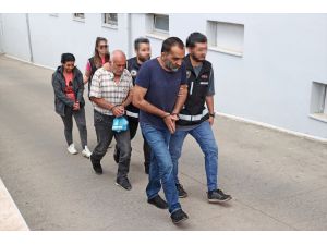 Adana'da dolandırıcılık iddiasıyla yakalanan 3 zanlıdan biri tutuklandı