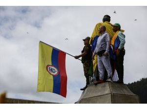Kolombiya'da hükümetin çıkarmayı planladığı reformlar protesto edildi