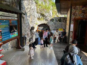 Tokat'taki Ballıca Mağarası'nı 10 ayda 60 bini aşkın ziyaretçi gezdi