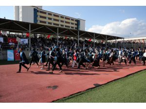 Bitlis Eren Üniversitesinde 2 bin 260 öğrenci mezun oldu