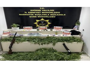 Edirne'de uyuşturucu satıcılarına yönelik "Yüzyıl Operasyonu"nda  41 zanlı yakalandı