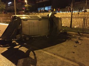 Denizli'de devrilen hafif ticari araçtaki 1 kişi öldü 2 kişi yaralandı