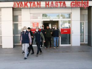 Eskişehir ve Kahramanmaraş'taki PKK/KCK operasyonunda gözaltına alınan şüpheliler adliyede