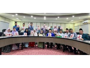 Türkçe, Brunei'de bir üniversitede "zorunlu yabancı dil" dersi oldu