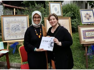 Trabzon'da 32 tezhip çalışmasının yer aldığı "Türk-İslam Sanatları Sergisi" açıldı