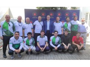 Edirne Yeşilay Bisiklet Topluluğu sporcuları Batı Trakya'yı ziyaret etti