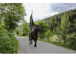 Bosna Hersek'te 513'üncü Ayvaz Dede Şenlikleri'ne katılacak atlılar Karaula'dan yola çıktı