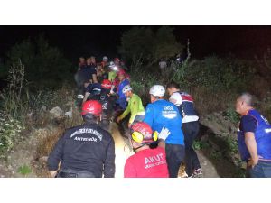 Manisa'da kanyondan düşerek yaralanan kişi kurtarıldı