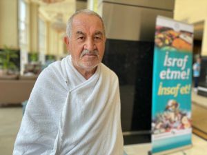 Hacı adaylarının Arafat'a yolculuğu başladı