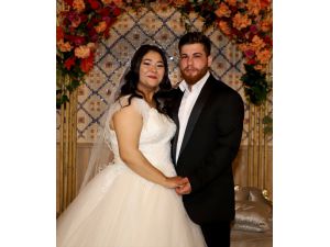 Depremzede çiftin düğün hayali Antalya'da gerçekleşti