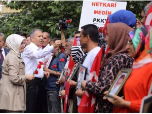 İçişleri Bakanı Ali Yerlikaya, Diyarbakır annelerini ziyaret etti: