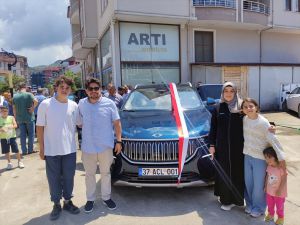 Kastamonu'da ilk Togg sahibine teslim edildi