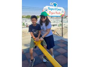 İzmir depreminde ikizlerini yitiren anne, Adıyamanlı çocuklar için oyun parkı kurdu