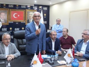 AK Parti Genel Başkan Yardımcısı Yılmaz, Samsun’da bayramlaşma programına katıldı