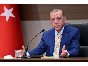 Cumhurbaşkanı Erdoğan, Litvanya'ya ziyareti öncesi Atatürk Havalimanı'nda açıklama yaptı: (1)