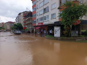 GÜNCELLEME - Giresun'da şiddetli yağış etkili oluyor
