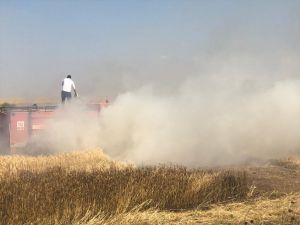 Kırşehir'de anız yangınına müdahale sırasında traktörü devrilen çiftçi öldü
