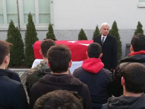 Polonya'da, öldürülen Türk öğrenci için tören düzenlendi