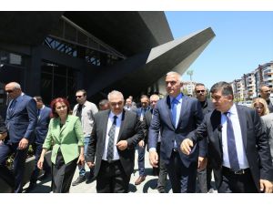 Kültür ve Turizm Bakanı Ersoy, Gaziantep'te Kelime-i Tevhid sergisini gezdi