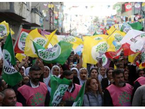 "Mersin'de, demokratik güç birliğinin adayına oylarınızı vermenizi istiyoruz"