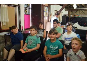 Amasya'da dezavantajlı çocuklar sinema etkinliğinde buluştu