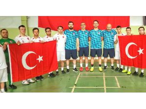 Down Sendromlular Futsal Milli Takımı'ndan 15 Temmuz mesajı