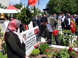 İç Anadolu'da 15 Temmuz dolayısıyla şehitlikler ziyaret edildi