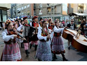Sırbistan'da Uluslararası Öğrenci Folklor Festivali düzenlendi