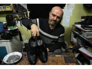 Sığır ve keçi derisinden 43 yıldır el yapımı ayakkabı üretiyor