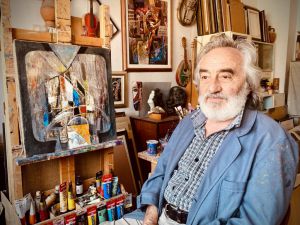 DOSYA HABER - Bulgaristan'da Türk kökenli ressam Kamber, sanat hayatının 50. yılında atölyesinin kapılarını AA'ya açtı: