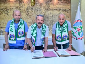 Akkuş Belediyespor Erkek Voleybol Takımı, antrenör Hakan Özkan ile anlaştı