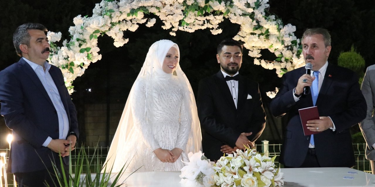 BBP Genel Başkanı Destici nikah şahidi oldu