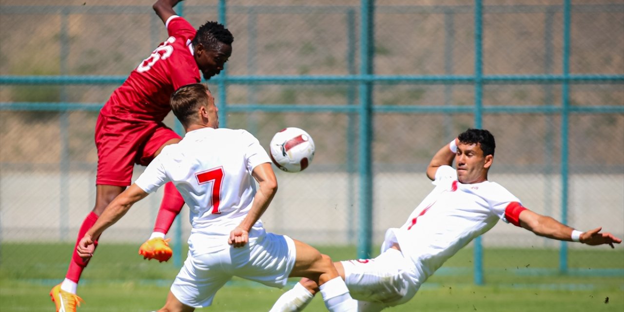 Futbol: Hazırlık maçı