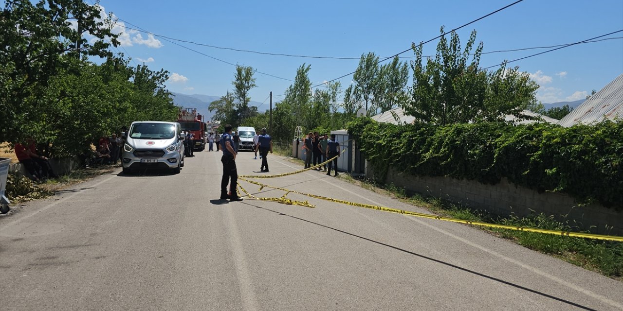 Erzincan'da evinde ölü bulunan kişinin cinayet zanlısı komşusu tutuklandı