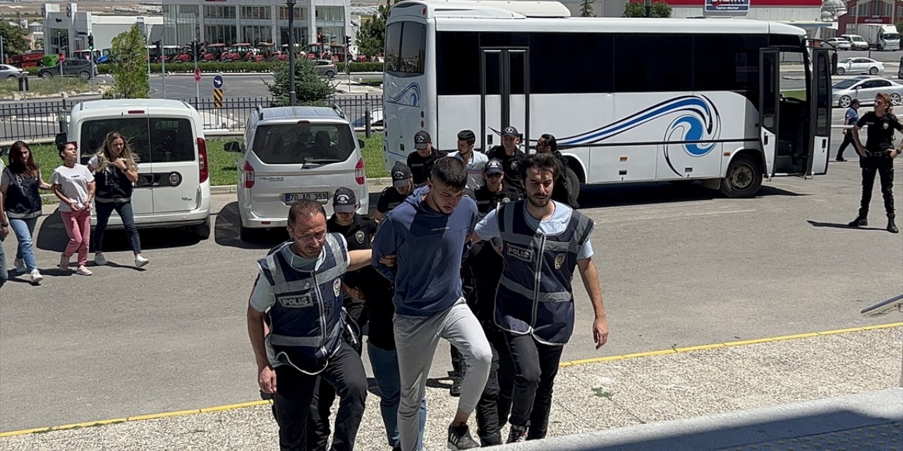 Karaman'da silahla öldürülen kişinin eşi ve 5 şüpheli tutuklandı