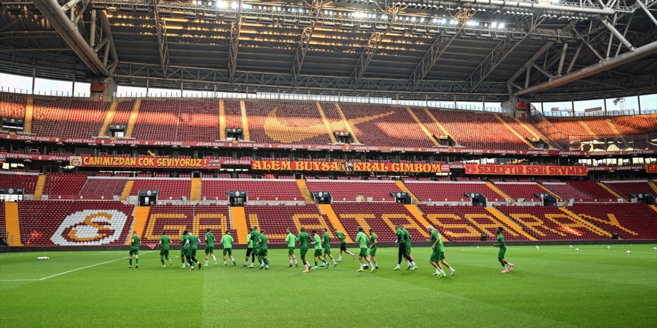 Galatasaray, Zalgiris maçı hazırlıklarını tamamladı