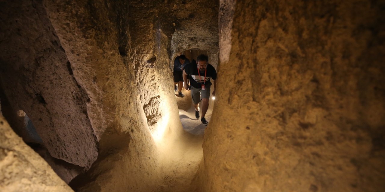 Mesleğe yeni başlayan turist rehberleri Kapadokya'da tecrübe kazandı