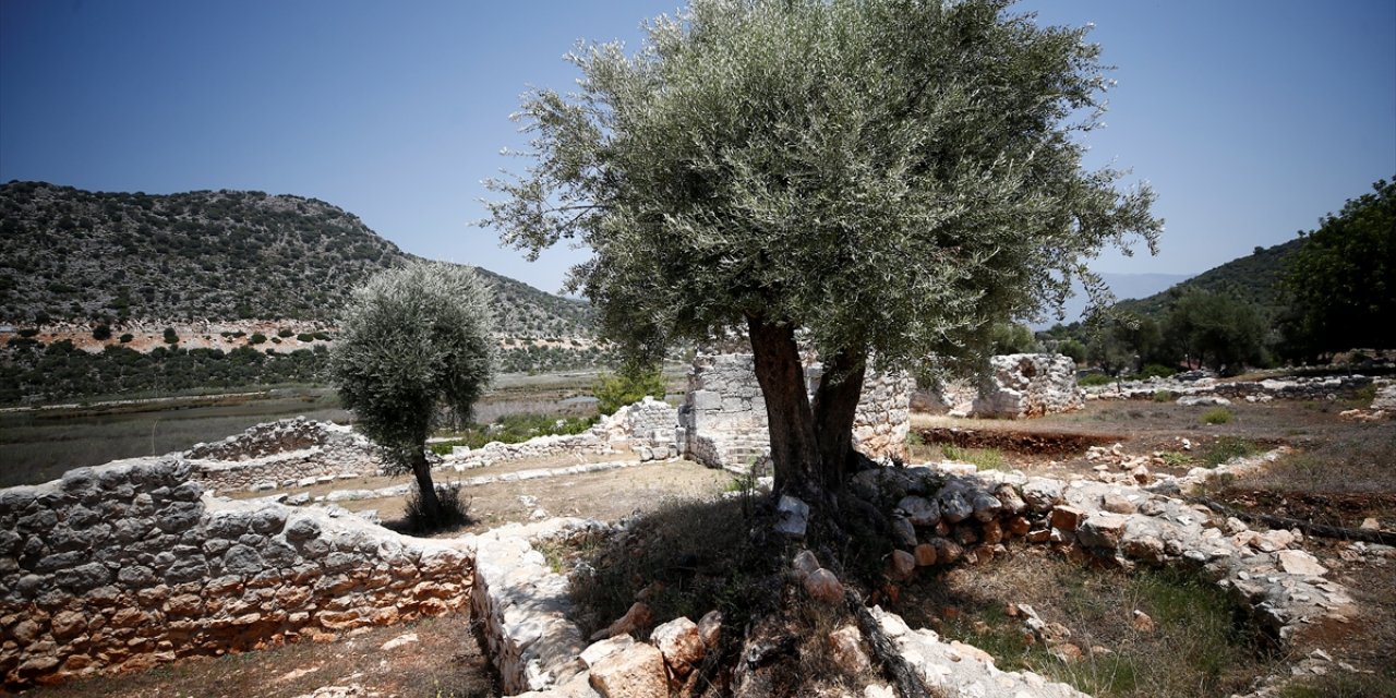 Roma İmparatoru Hadrian'ın tahıl ambarı müze olarak turizme hizmet ediyor