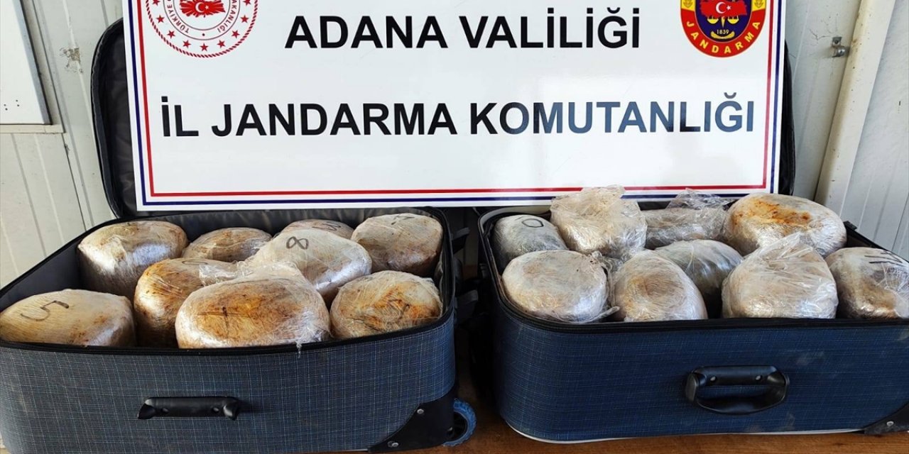 Adana'da 20 kilo 160 gram esrar ele geçirildi