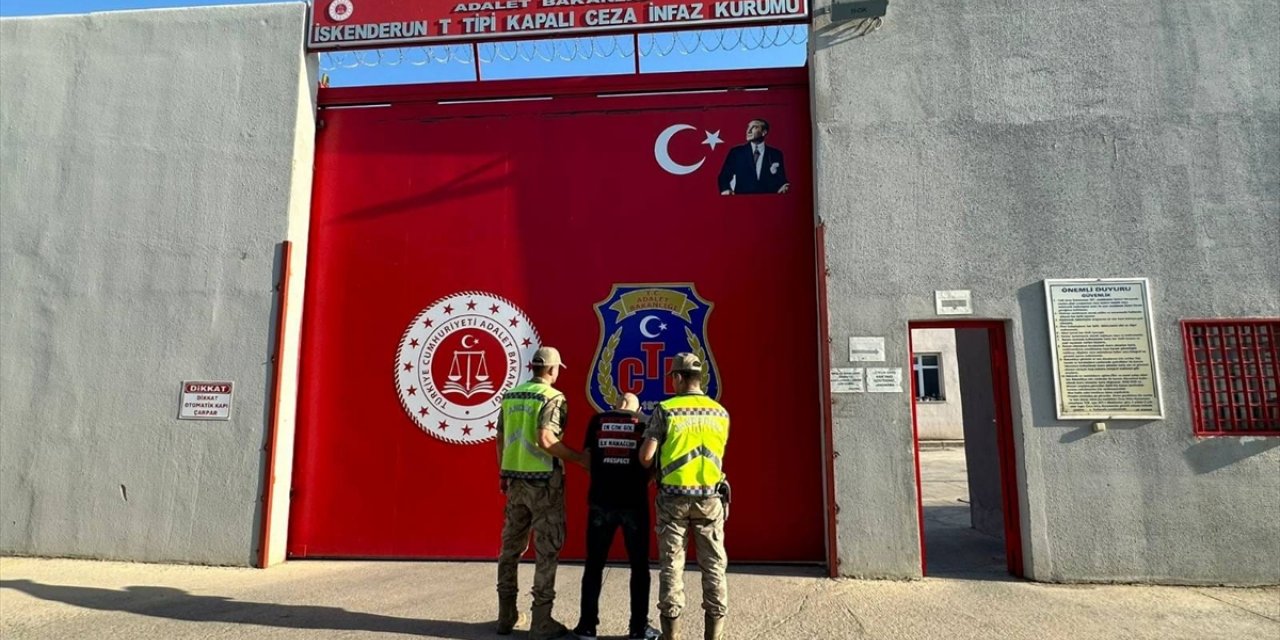 Hatay'da 25 yıl hapis cezası bulunan firari hükümlü yakalandı