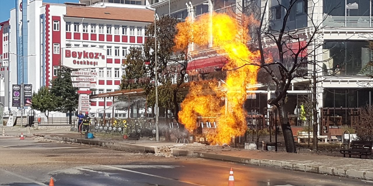 Niğde'de doğal gaz borusunda meydana gelen patlamada bir işçi yaralandı