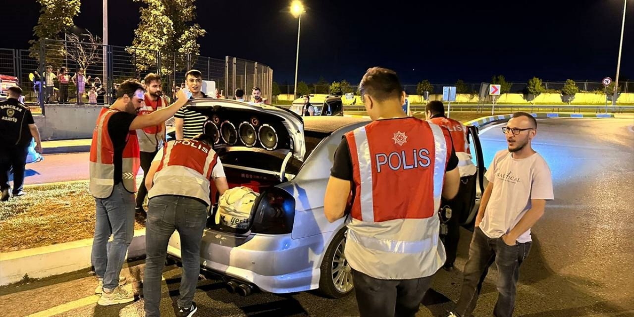 Esenyurt ve Bağcılar'da genel asayiş uygulaması yapıldı